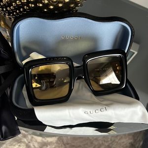 Gucci sunglasses